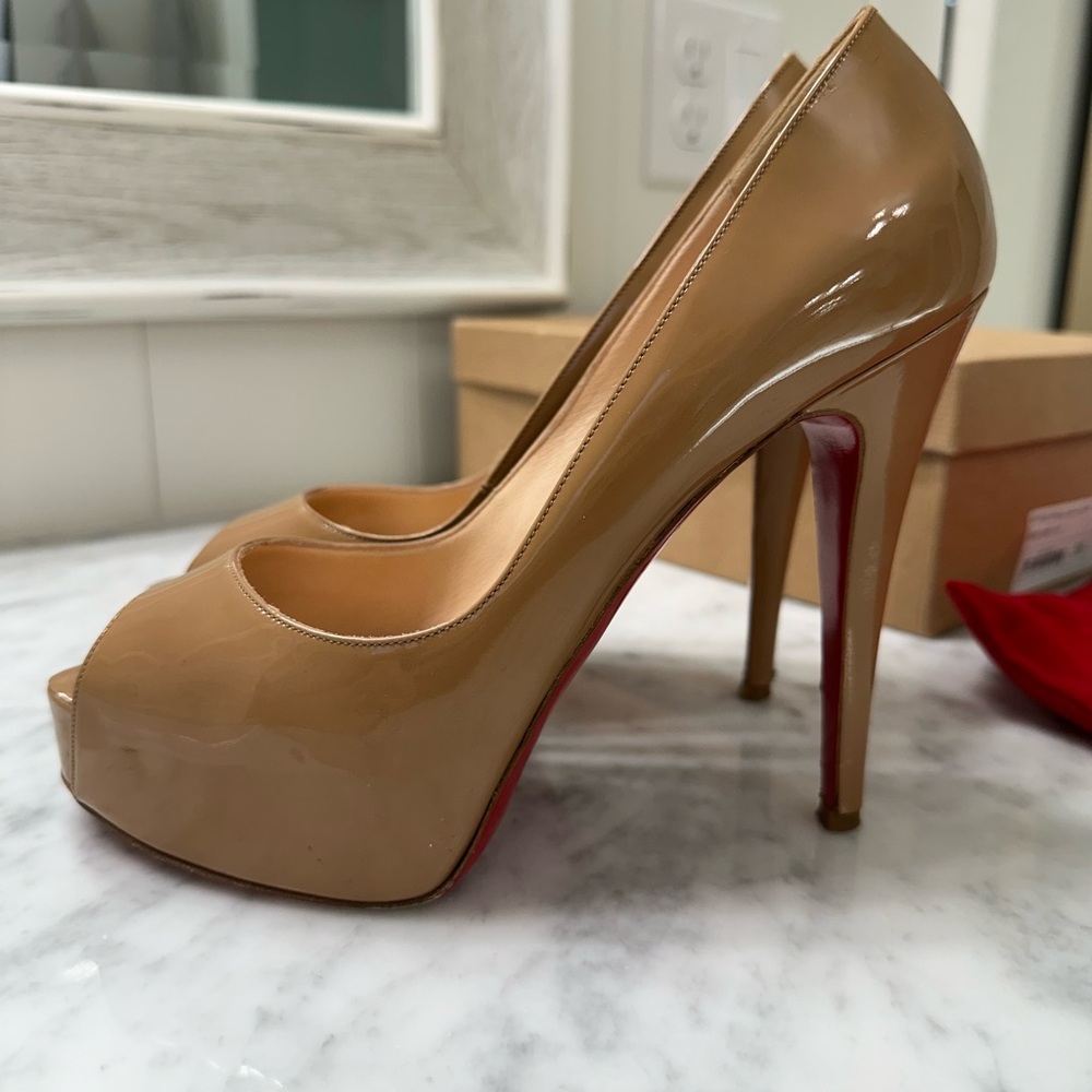 CHRISTIAN LOUBOUTIN Hyper Prive 120 Patent Leather Camel size 38 - Picture 4 of 11
